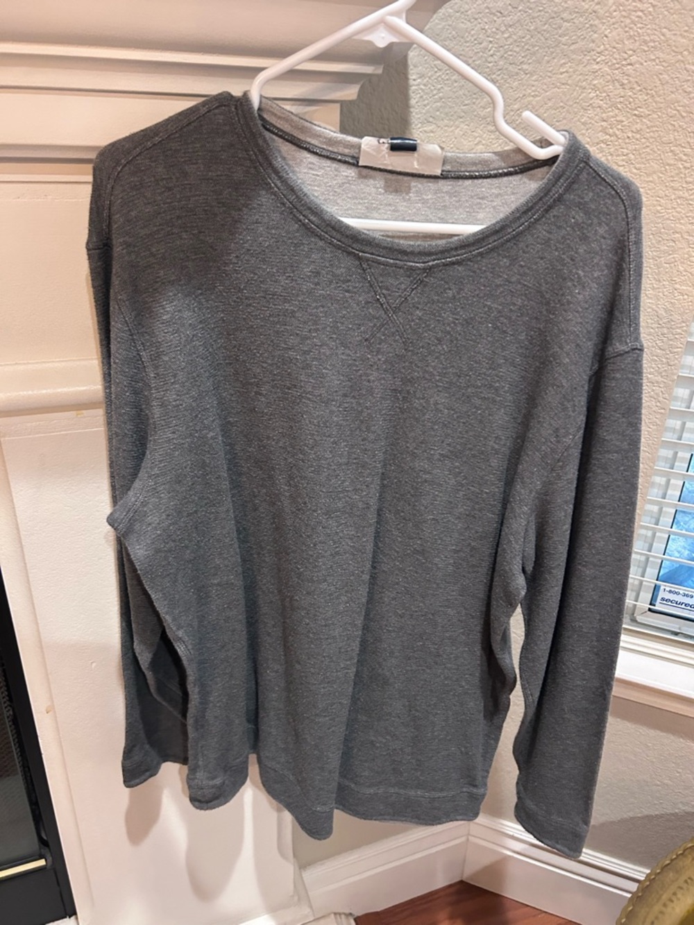 Men's Long Sleeve Crewneck Shirt - Gray
